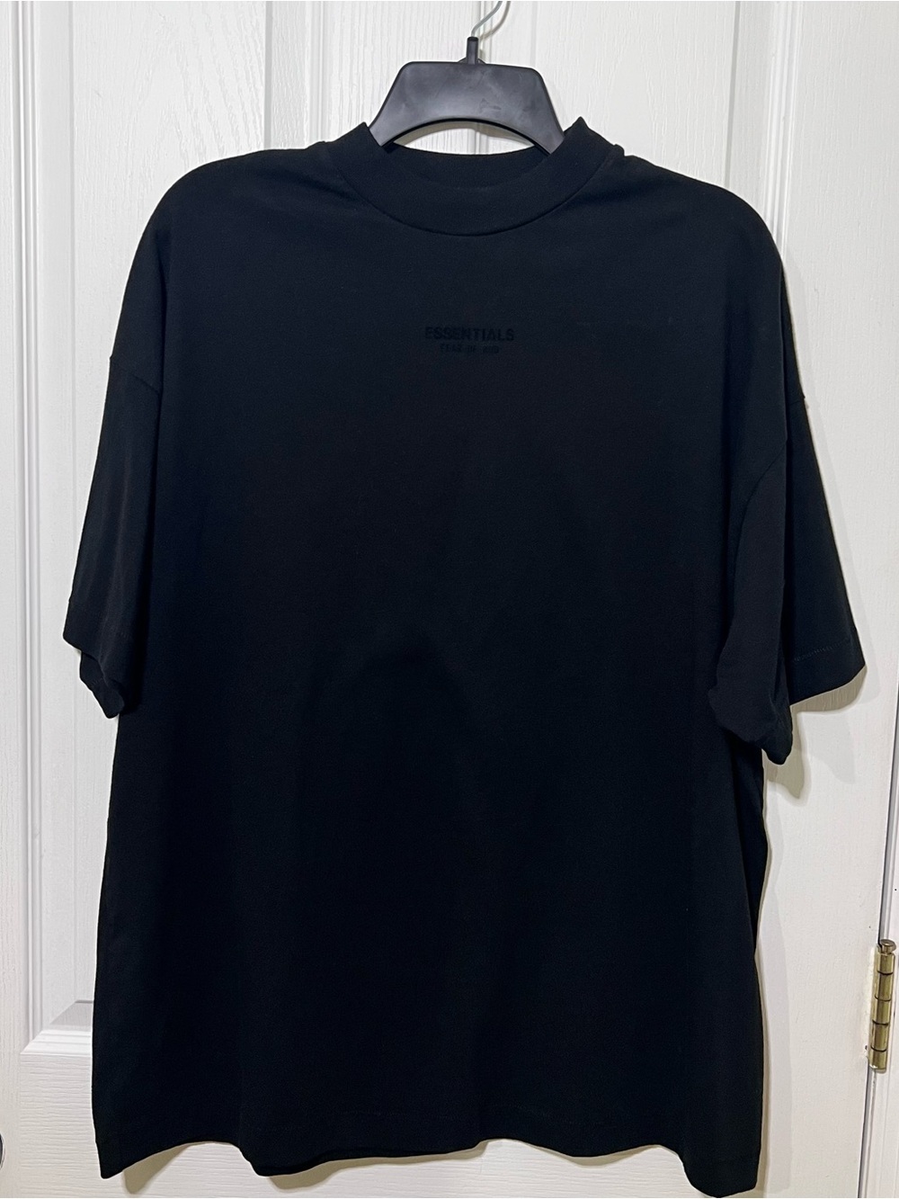 Essentials Fear of God Black Crew Neck Short-Sleeve Logo T-Shirt